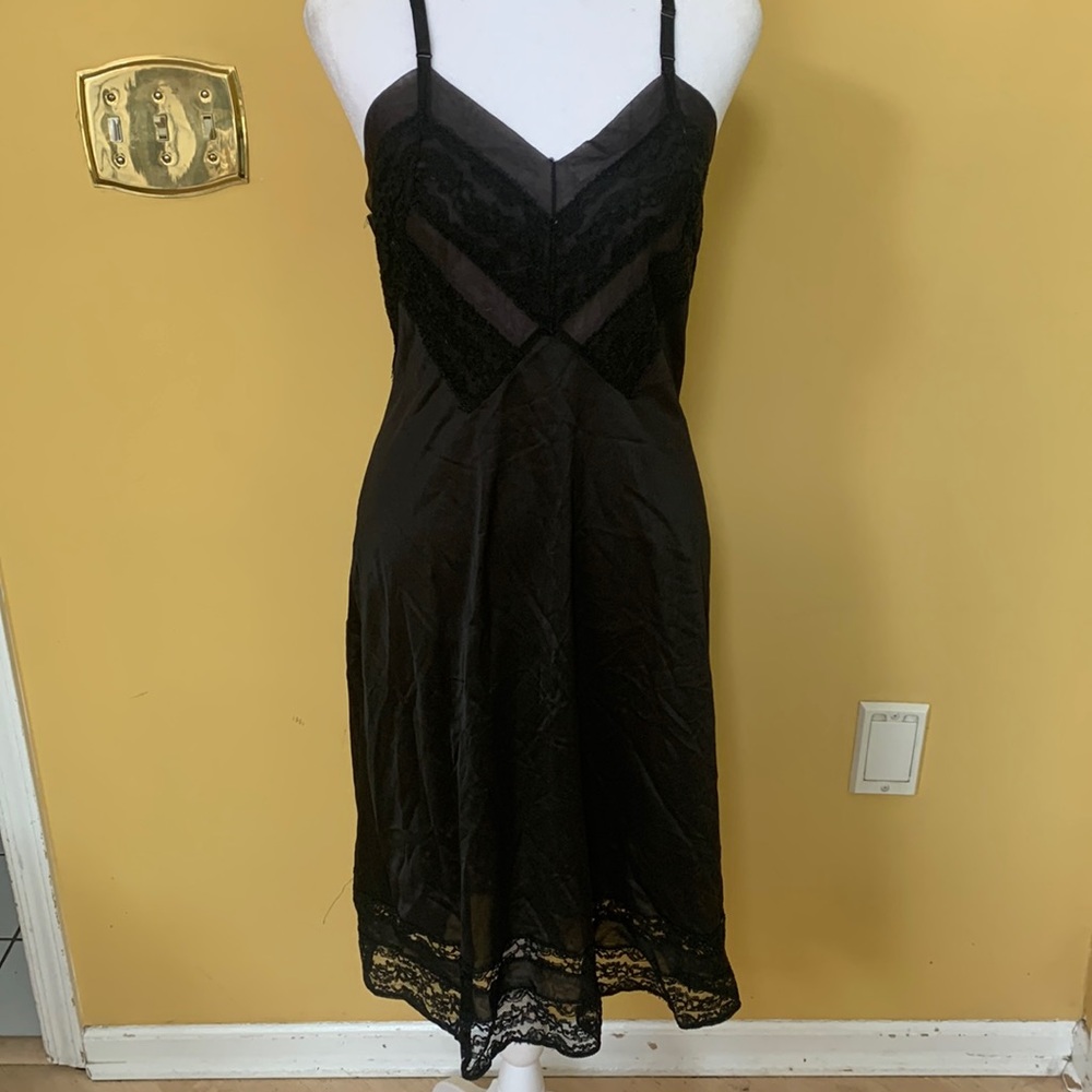 💗Vintage lace slip dress